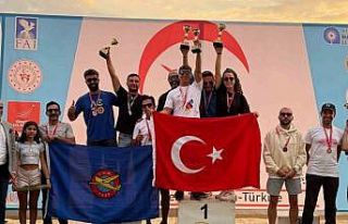 FAI Yamaç Paraşütü Test Yarışmasında ALKÜ...