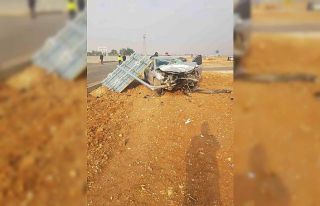 Gaziantep’te 2 otomobil çarpıştı, yaşlı karı...