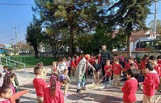 Geleneksel çocuk oyunları etkinliği başladı