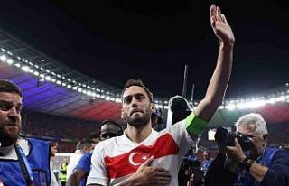 Hakan Çalhanoğlu: "Milan’dayken Galatasaray’a...