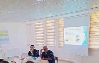 Hatay’da askerlere yangın güvenliği eğitimi...
