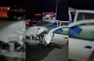 Iğdır’da otomobil bariyerlere çarptı: 1 ölü,...