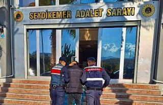 İki ayrı suçtan aranan firari Seydikemer’de Yakalandı