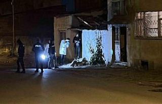 İki grup arasındaki silahlı çatışma paniğe...