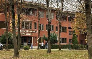 İkinci kattan düşen lise öğrencisi hayatını...