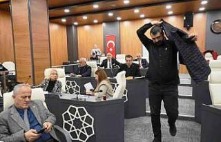 İlkadım meclisinde “bildiri” gerginliği: Cumhur...