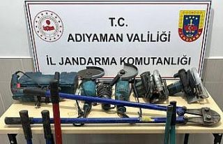 İnşaat malzemesi çalan şahıs yakalandı