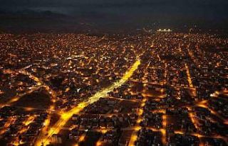 Işıklar içindeki ilçe havadan görüntülendi