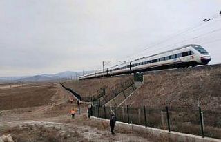 Jandarma 227 personelle 137 kilometrelik Yüksek Hızlı...