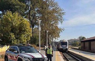 Jandarma ekipleri tren kazalarına karşı uyardı