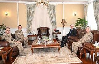 Jandarma komutanlarından Vali Çiftçi’ye ziyaret