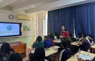 Jandarmadan öğrencilere ’siber farkındalık’...