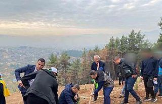 Kahramanmaraş’ta denetimli hükümlüler fidan...