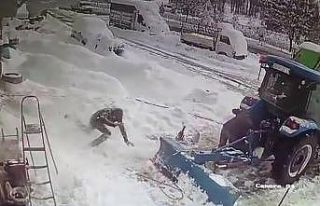 Kar kütlesi adamın üzerine düştü