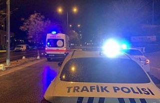 Karaman’da kontrolden çıkan otomobil ağaca çarptı:...