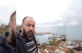 Karın ağrısı şikayetiyle hastaneye giden emekli...