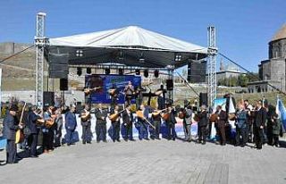 Kars Uluslararası Aşıklar Bayramı başladı