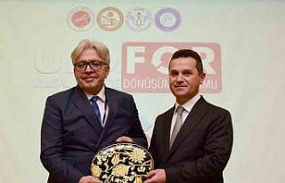 Kastamonu Üniversitesi Rektörü Topal: “Gençlerimizi...