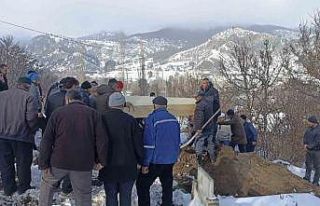 Kastamonu’da yangında hayatını kaybeden baba...
