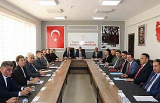 Katipoğlu’ndan Taşova’da okul müdürleriyle...