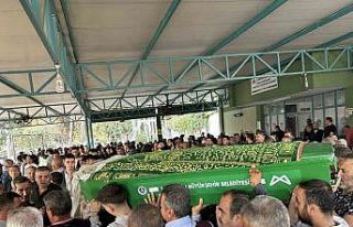 Kazada ölen üniversiteli kız öğrenci gözyaşları...