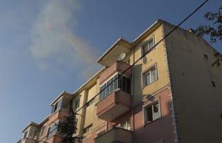Kırklareli’nde çatı katında yangın: 1 yaralı