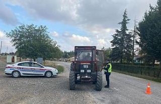 Kırklareli’nde trafik denetimi: 100 araç trafikten...