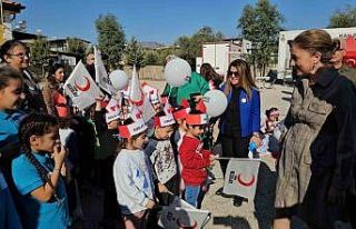 Kızılay’ın hediye bisikletleri çocukları sevindirdi