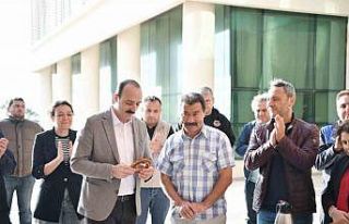 Konyaaltı’nda ‘Yarım maaş, yarım simit’...