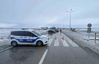 Konya’da kar yağışı ve tipi ulaşımı etkiliyor