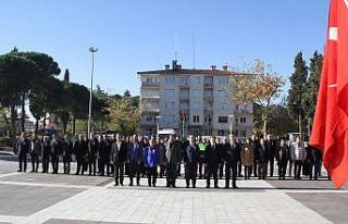 Kula’da 24 Kasım Öğretmenler Günü kutlandı