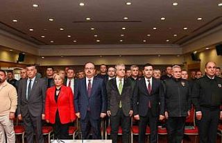 Kuşadası’nda muhtarlar için istişare toplantısı