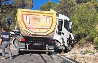 Labranda yolunda tır kazası: 1 yaralı