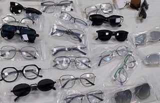Lambalar arasında gizlenen 214 bin 760 gözlük ve...