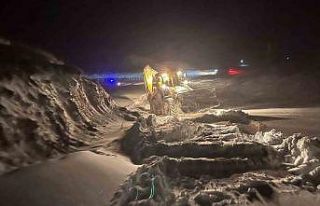 Mahsur kalan vatandaşı ekipler hastaneye yetiştirdi