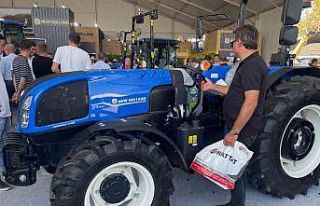 Manisa ve Konya traktörde yarışıyor