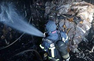 Mersin’de tekstil atölyesindeki yangın kontrol...