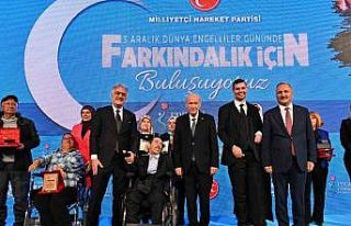 MHP Genel Başkanı Bahçeli, engelli bireylerin anne...
