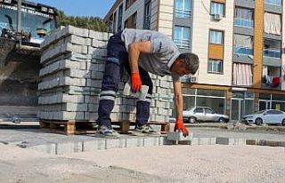 Muradiye’de sokaklar Yunusemre ile güzelleşiyor^