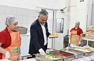 Muratpaşa Belediyesi’nden, okul menüsü desteği