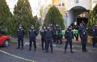 Niğde’de bir evde 2 kişinin cansız bedeni bulundu