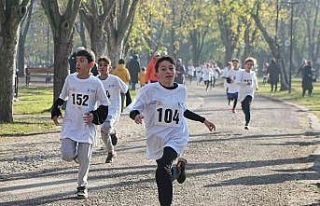 Öğrenciler birinci olmak için ter döktü