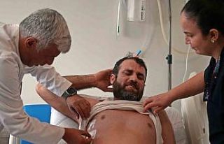 Öksürük ve hapşırık krizine girdi, hastanede...