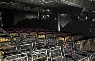 Okulda yangın çıkınca, eğitime ara verildi