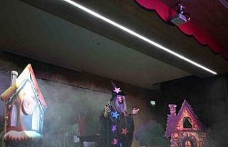 Osmangazi Gösteri Merkezi’nde ilk oyun sahnelendi