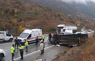 Osmaniye’de yolcu minibüsü devrildi: 6 kişi yaralandı