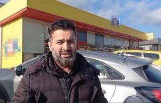 Otomobille çarptılar sonra darp ettiler: Talihsiz...