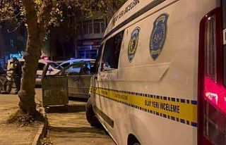 Parktaki kavgada 2 kişi bıçakla yaralandı