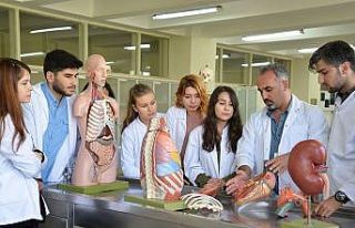 Paylaşımcı toplum derneği’nin tıp öğrencilerine...