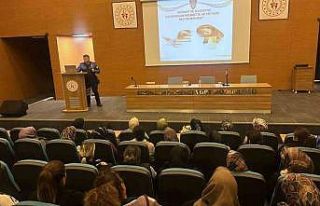 Polis "Kadına Yönelik Şiddetle Mücadele"...